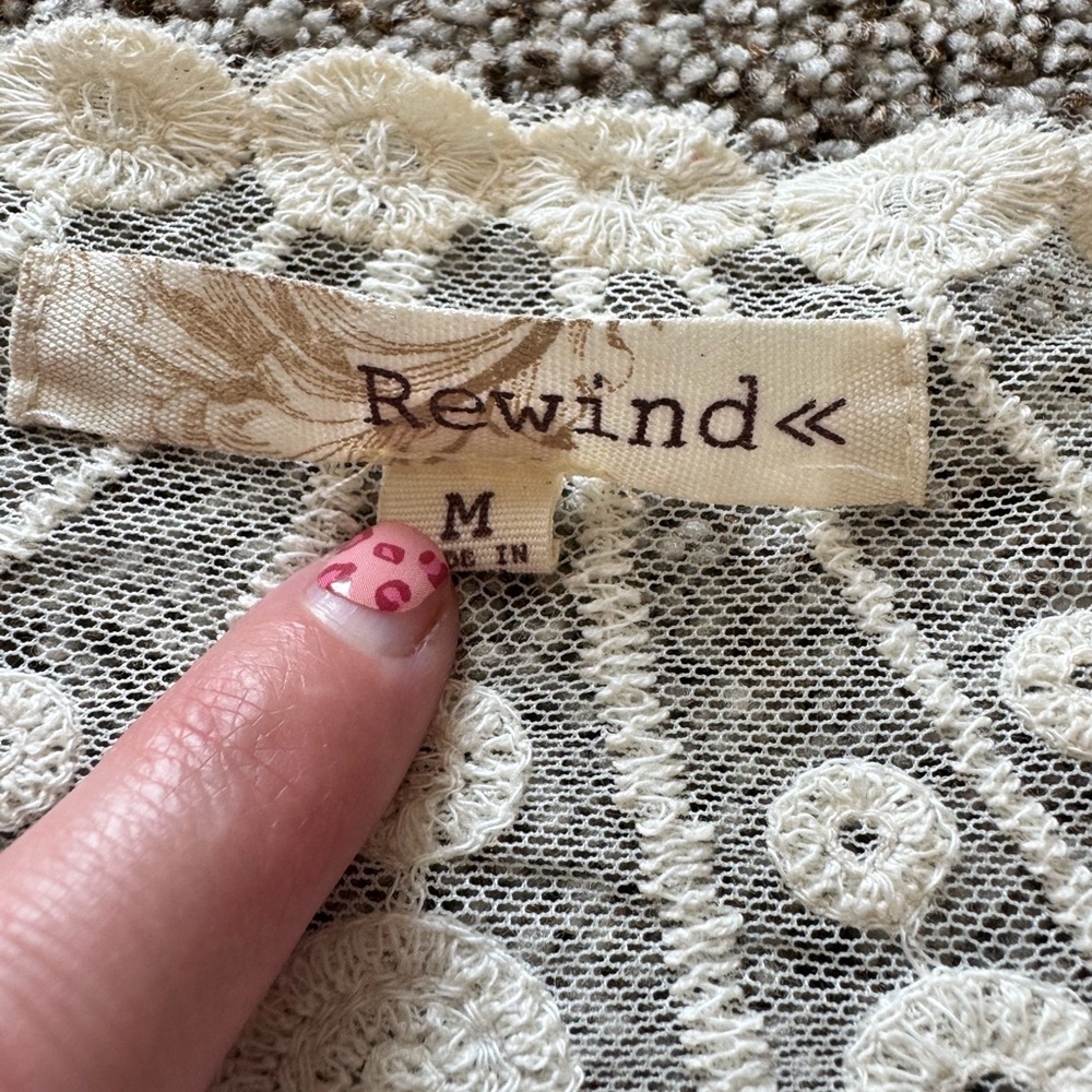 Rewind Cream Knit Blouse with Lace Details - Picture 6 of 6